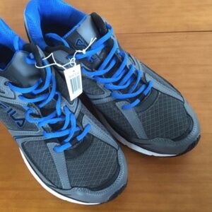 New Fila Men’s Athletic Running Shoes
